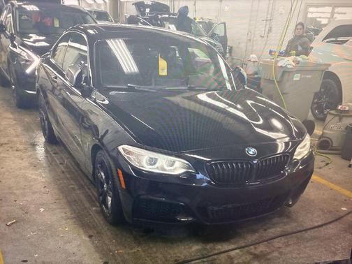 2016 BMW M2 Base