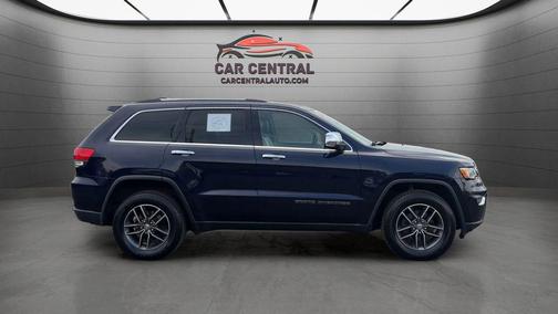 True Blue Pearlcoat 2017 Jeep Grand Cherokee Limited