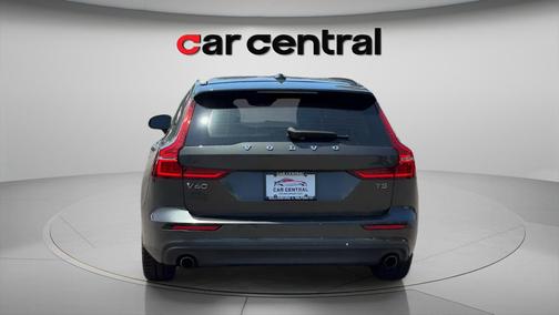 Gray 2021 Volvo V60 T5 Momentum
