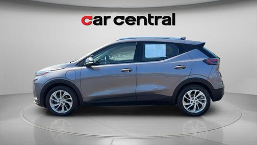 Gray Ghost Metallic 2023 Chevrolet Bolt EUV FWD LT