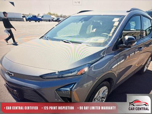 Gray Ghost Metallic 2023 Chevrolet Bolt EUV FWD LT