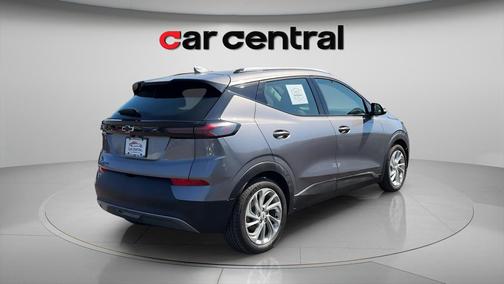 Gray Ghost Metallic 2023 Chevrolet Bolt EUV FWD LT