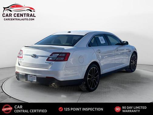 2019 Ford Taurus Limited