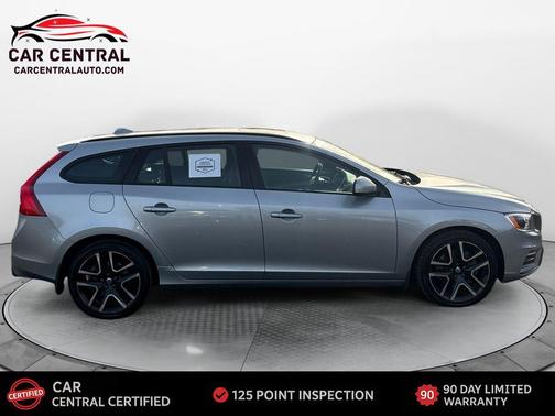 2017 Volvo V60 T5