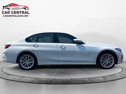 2023 BMW 330 xDrive