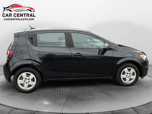 2014 Chevrolet Sonic LS