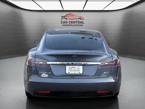 2017 Tesla Model S 90D