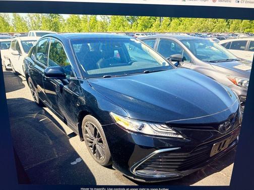 Midnight Black Metallic 2021 Toyota Camry XLE