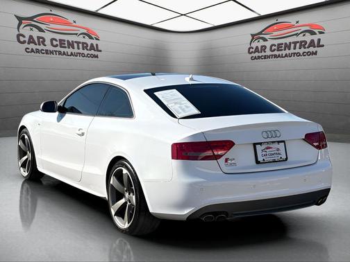 2011 Audi S5 4.2 Premium Plus