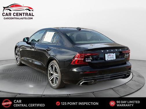 2020 Volvo S60 T6 R-Design