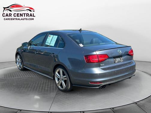 2017 Volkswagen Jetta GLI