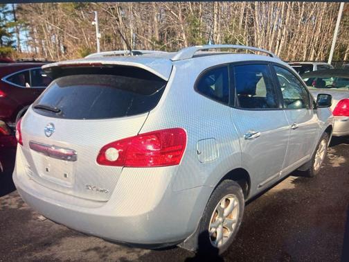 2011 Nissan Rogue SV
