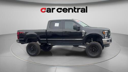 Shadow Black 2017 Ford F-350 Lariat
