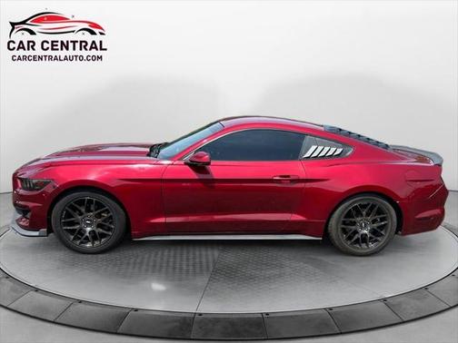 2017 Ford Mustang EcoBoost