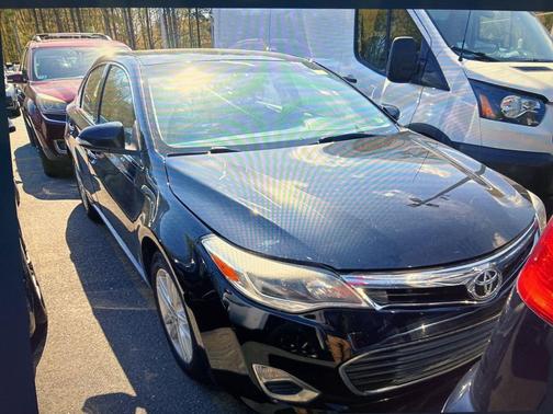 Attitude Black 2015 Toyota Avalon XLE