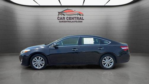 Attitude Black 2015 Toyota Avalon XLE