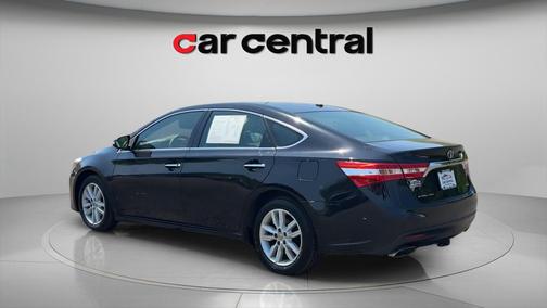 Attitude Black 2015 Toyota Avalon XLE