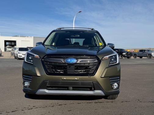 Autumn Green Metallic 2023 Subaru Forester Touring