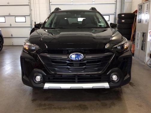 2024 Subaru Outback Limited XT