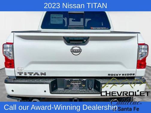 Glacier White 2023 Nissan Titan SV