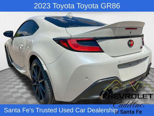 Halo 2023 Toyota GR86 Premium