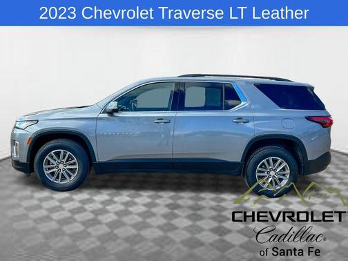 2023 Chevrolet Traverse LT Leather