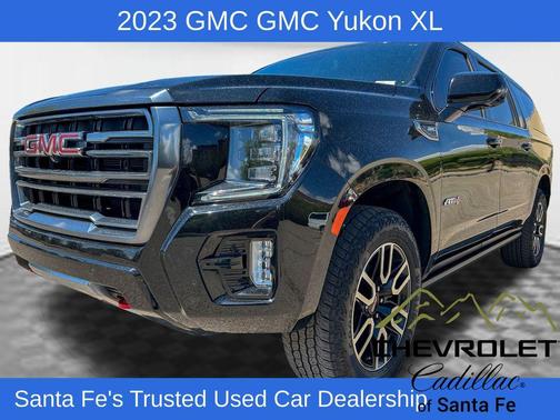Onyx Black 2023 GMC Yukon XL AT4