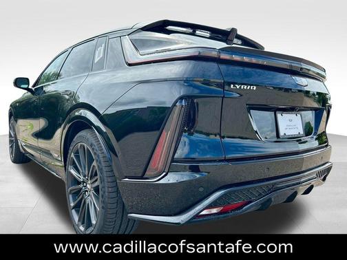 2026 Cadillac LYRIQ V