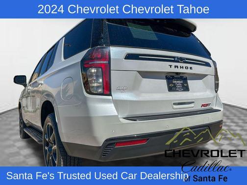 Iridescent Pearl Tricoat 2024 Chevrolet Tahoe RST