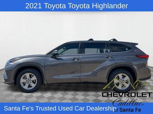 Magnetic Gray Metallic 2021 Toyota Highlander LE