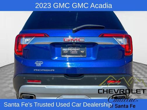 Ultra Blue Metallic 2023 GMC Acadia SLE