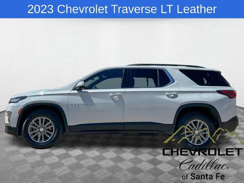 Summit White 2023 Chevrolet Traverse LT Leather