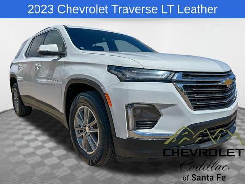 Summit White 2023 Chevrolet Traverse LT Leather
