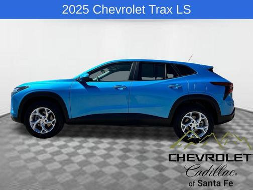 2025 Chevrolet Trax LS