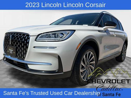 Pearl Metallic 2023 Lincoln Corsair Reserve