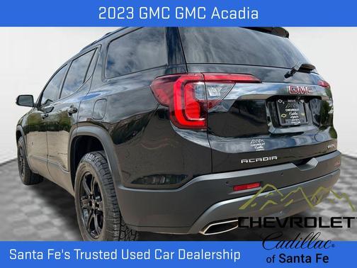 Ebony Twilight Metallic 2023 GMC Acadia AT4