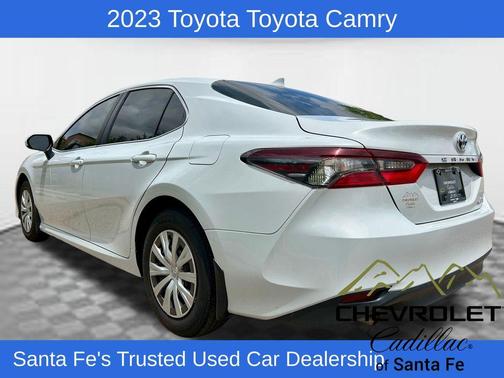 2023 Toyota Camry Hybrid LE
