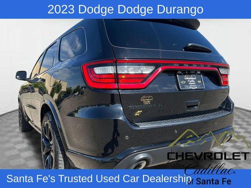 DB Black Crystal Clearcoat 2023 Dodge Durango R/T