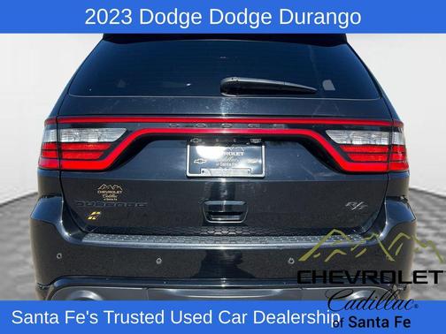 DB Black Crystal Clearcoat 2023 Dodge Durango R/T
