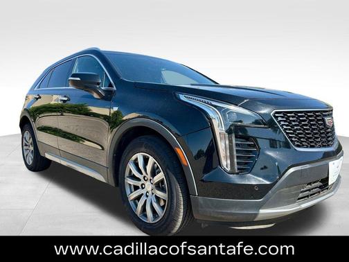 2022 Cadillac XT4 Premium Luxury