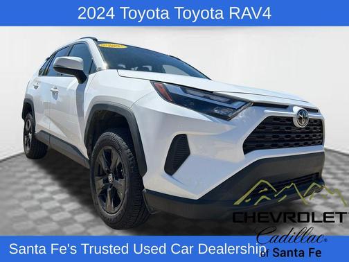 2024 Toyota RAV4 XLE