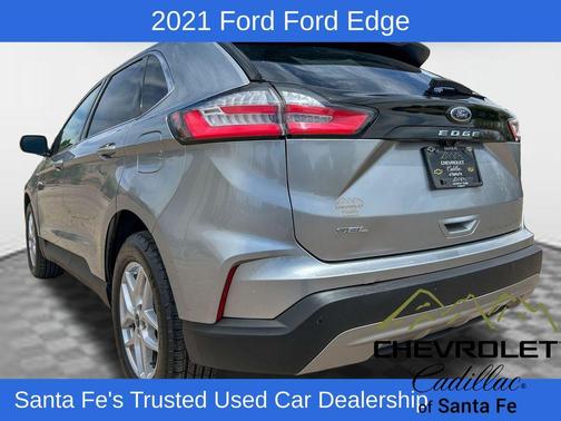 Silver Metallic 2021 Ford Edge SEL
