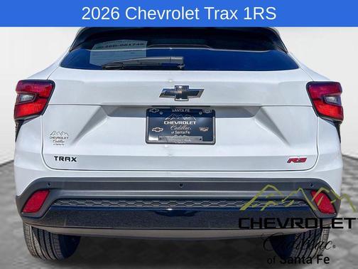 Summit White 2026 Chevrolet Trax 1RS