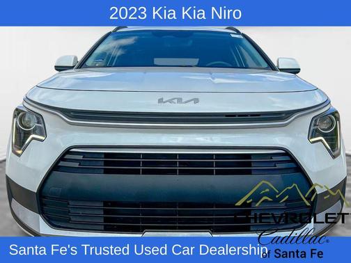2023 Kia Niro LX