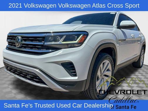 Pure White 2021 Volkswagen Atlas Cross Sport 3.6L V6 SE w/Technology