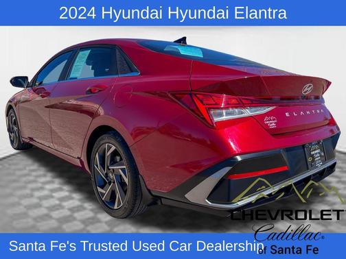 2024 Hyundai ELANTRA SEL