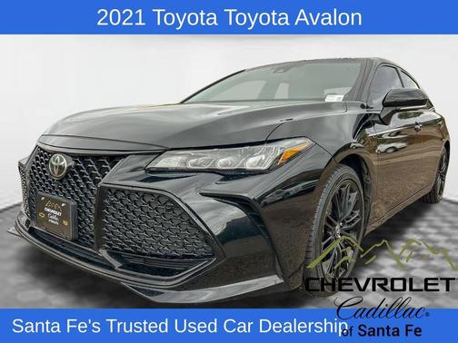 Midnight Black Metallic 2021 Toyota Avalon XSE