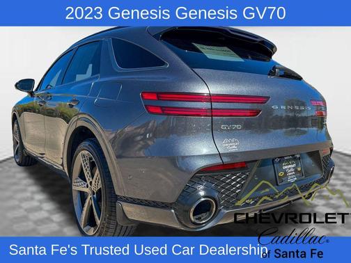 Himalayan Gray 2023 Genesis GV70 2.5T