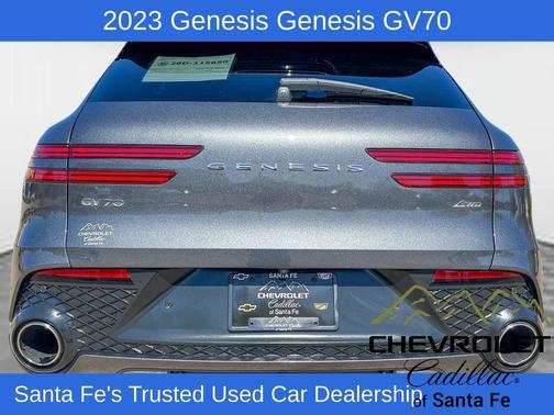 Himalayan Gray 2023 Genesis GV70 2.5T