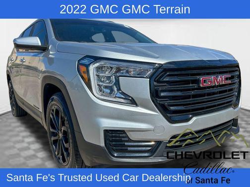 Quicksilver Metallic 2022 GMC Terrain SLE